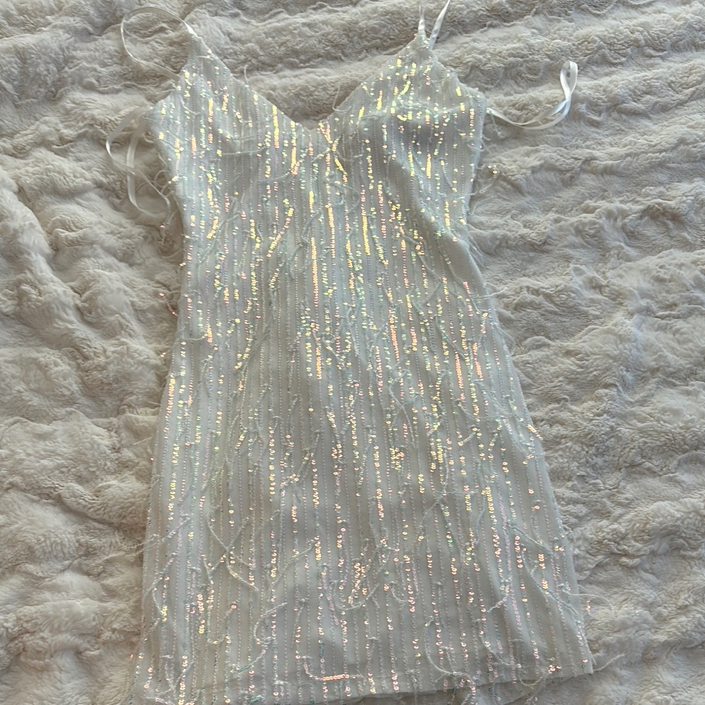 Elegant White Sequin Dress
